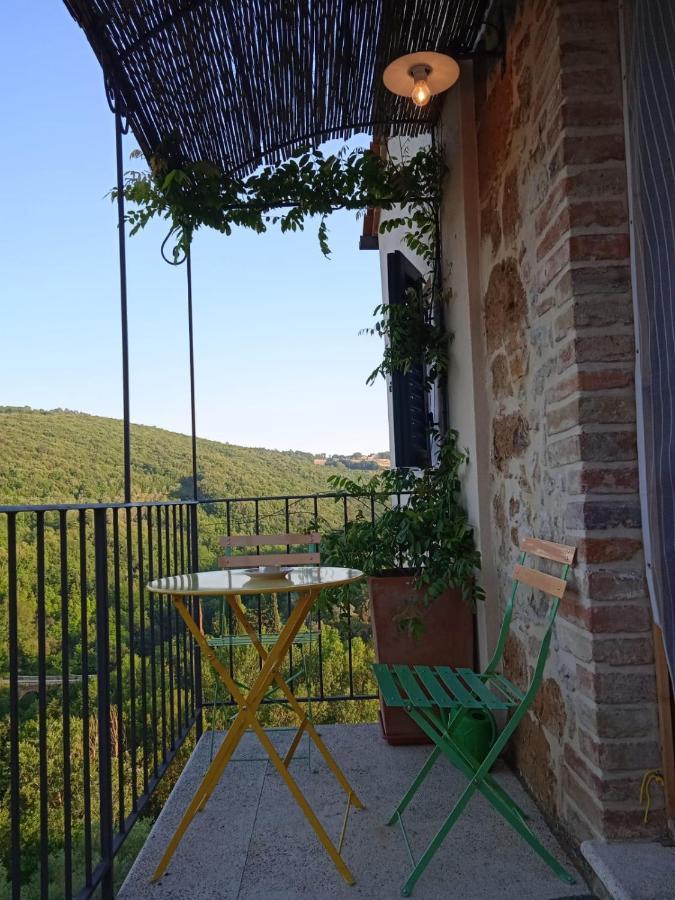 Casa Vacanze "Nonna Vela" Petroio Экстерьер фото