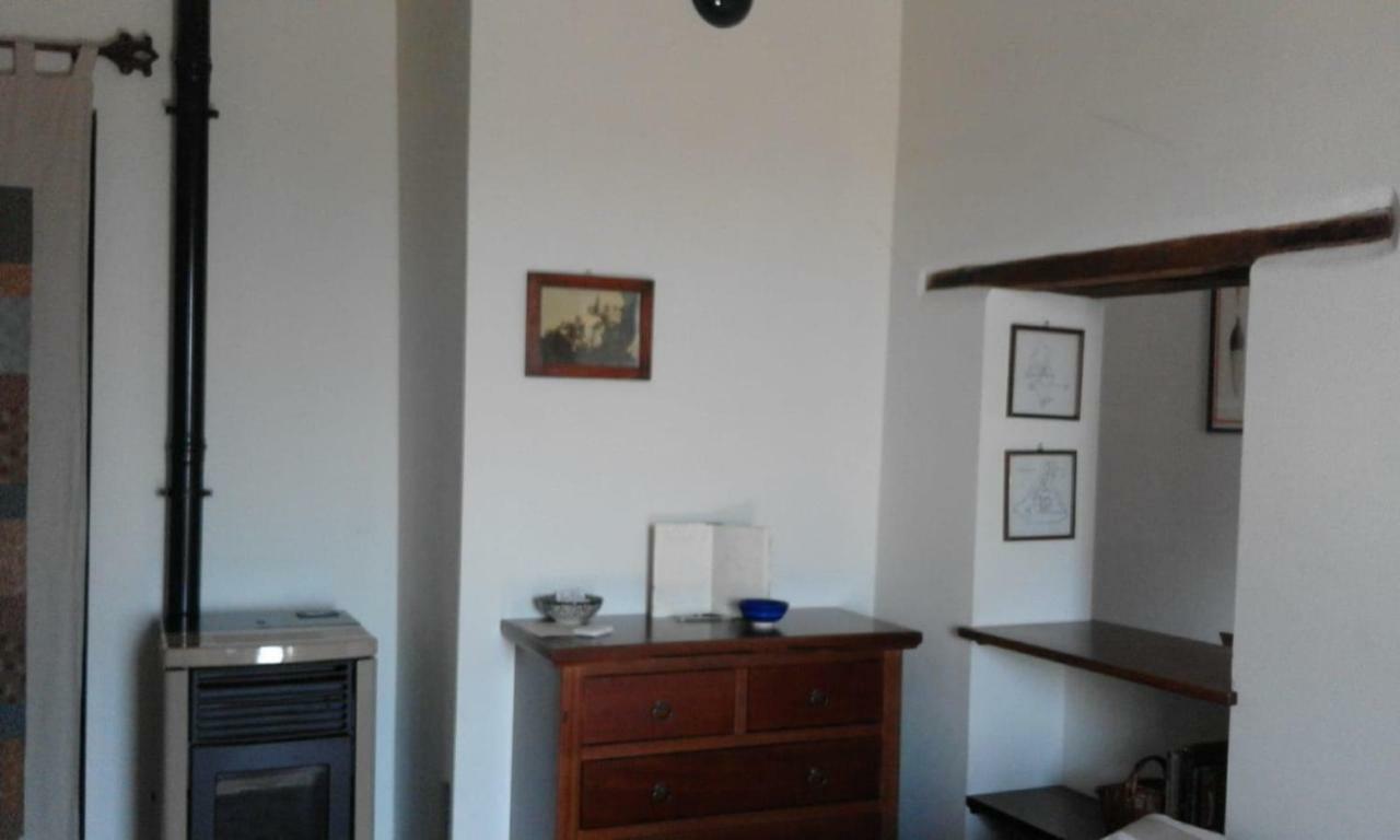 Casa Vacanze "Nonna Vela" Petroio Экстерьер фото